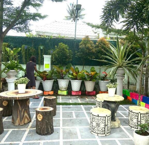 펜션 The Veehive Guesthouse