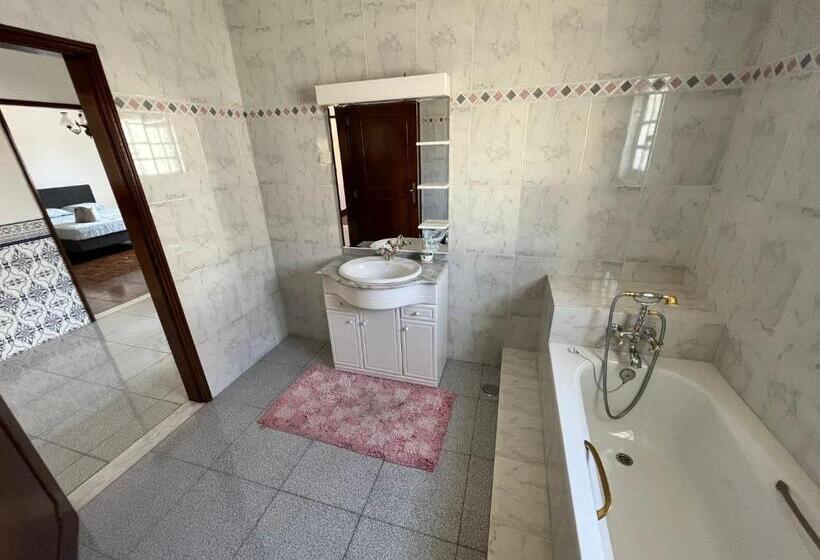 פנסיון Victoria Superb Rooms