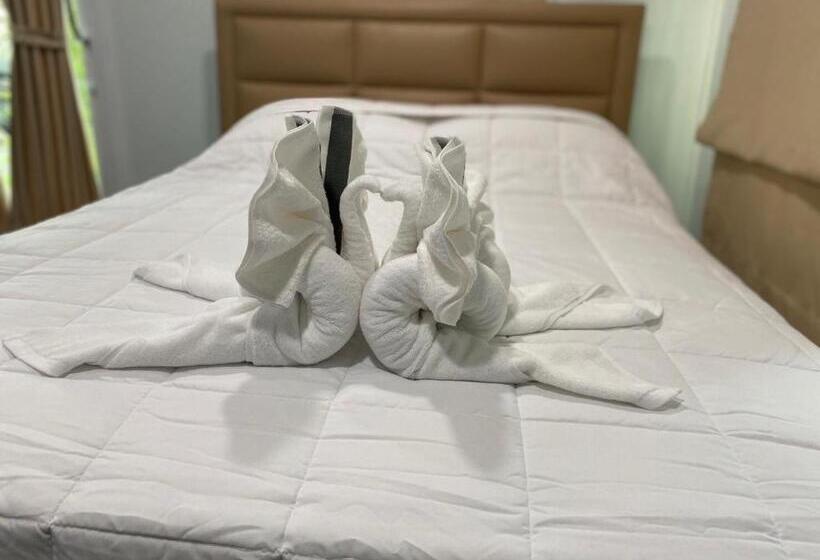 بنسيون White Houseรีสอร์ท