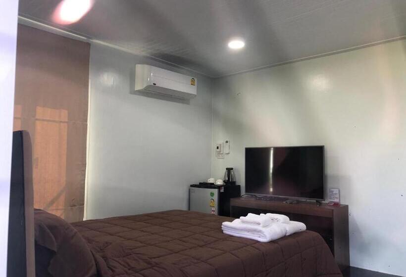 بنسيون White Houseรีสอร์ท