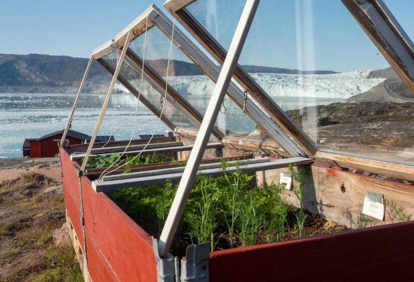 Курорт Glacier Lodge Eqi