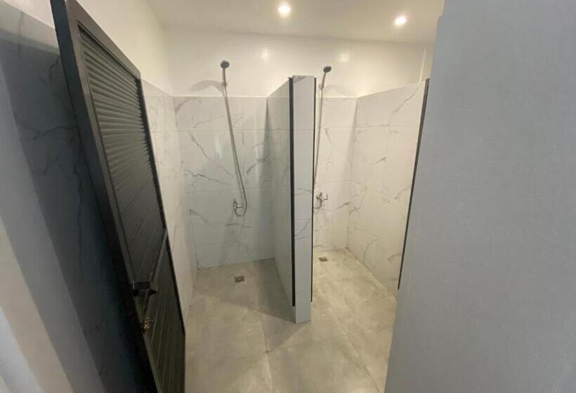 리조트 Luxurious & Spacious Guesthouse