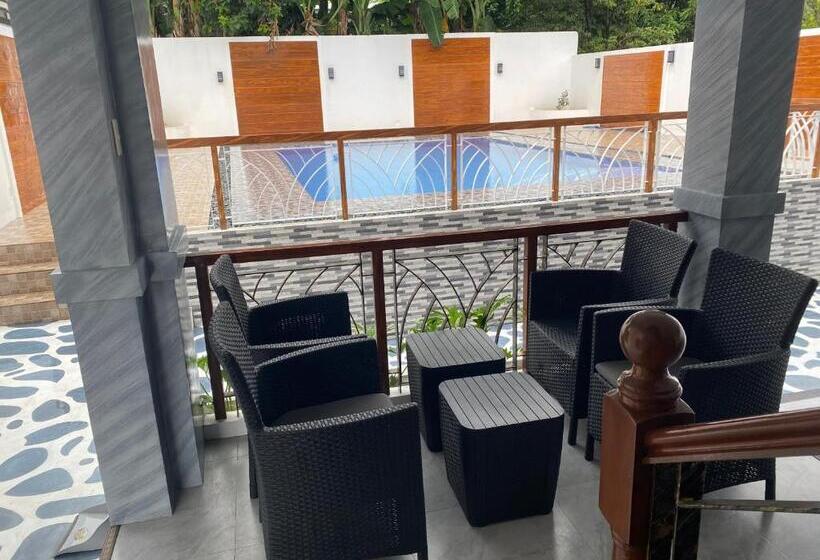 리조트 Luxurious & Spacious Guesthouse