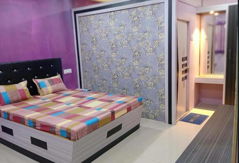 منتجع Radhakunj Agrotourism Stays