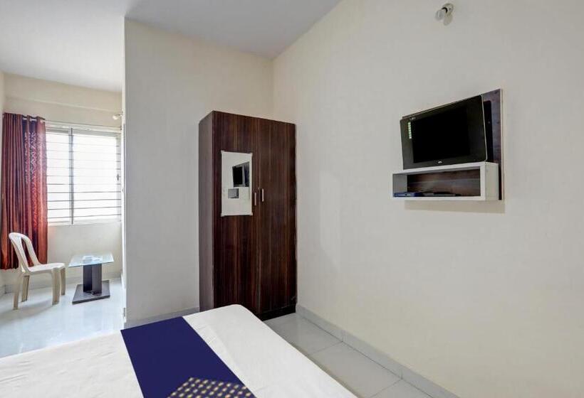 Spot On Capital Inn Hotel Rooms