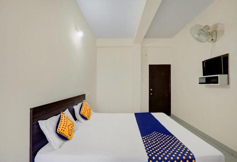 Spot On Capital Inn Hotel Rooms