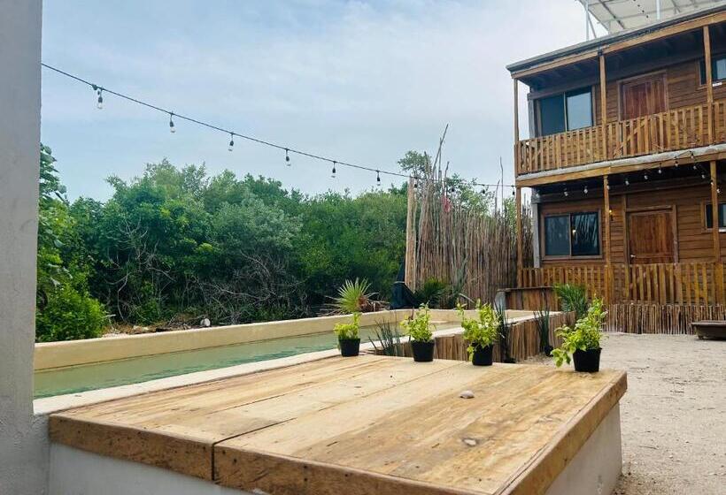 Tamar Holbox Hotel By Laisla Holbox Group