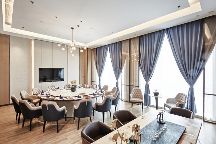 Vance International Hotel   Linhai Duqiao