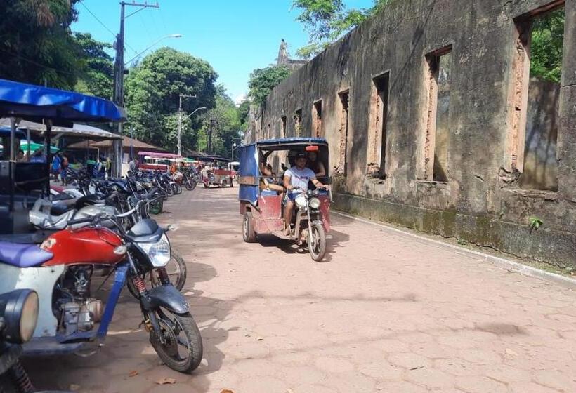 Общежитие Farol Shaw