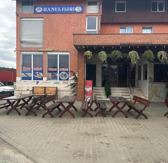 호스텔 Hanu Flori