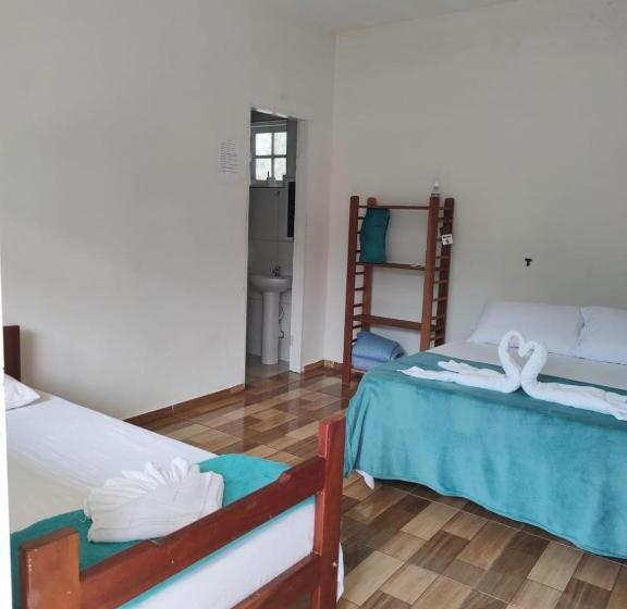 ユースホステル Suites Vitasha  Natureza E Praia