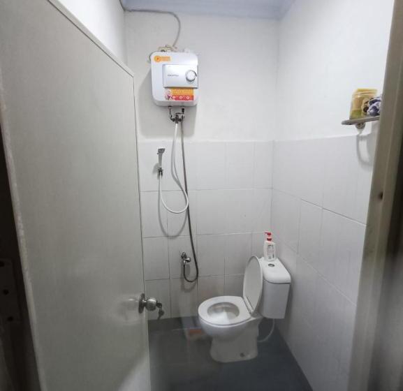 Общежитие Wisma Hj 61