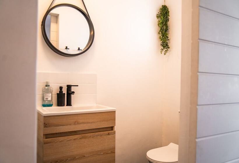 فندق صغير Wunderlux