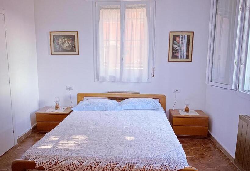 مبيت وإفطار Al Sit Ed Marino