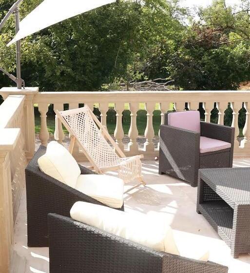 ベッドアンドブレックファースト Au Beau Séjour