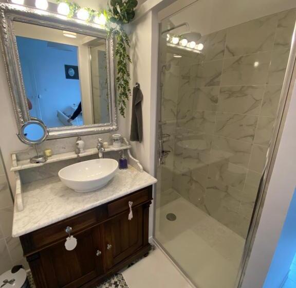 ベッドアンドブレックファースト Au Beau Séjour