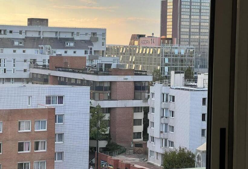 مبيت وإفطار Belle Chambre A Evry Proche Gare Rer