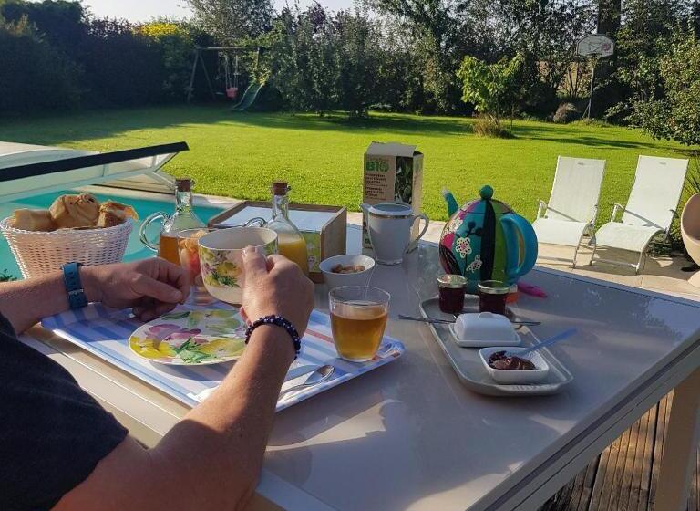 ベッドアンドブレックファースト Chambre Elisa Entre Caen Et La Mer Avec Piscine