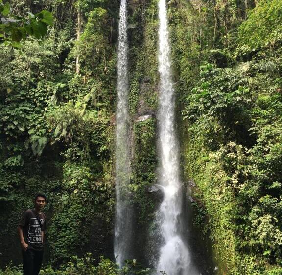 민박 D Liwatan Bungalow