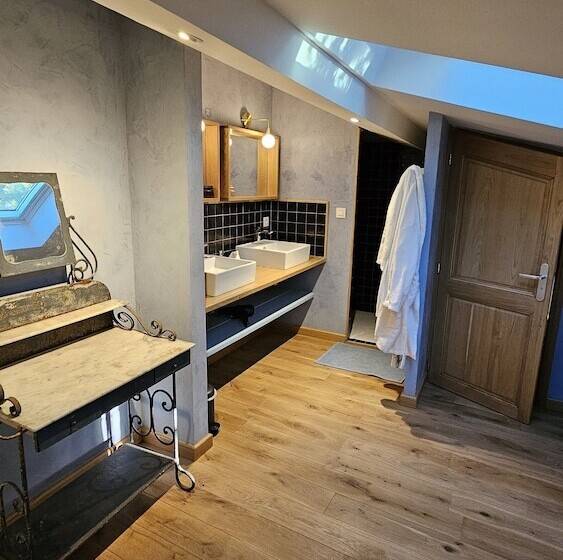 住宿加早餐  L Horte