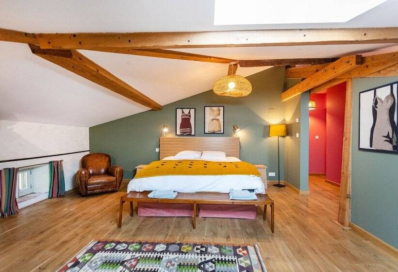 住宿加早餐  L Horte