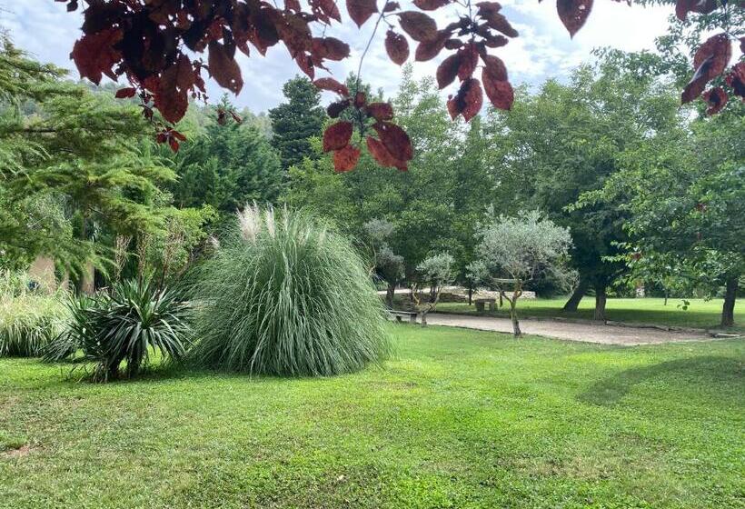 Bed and Breakfast Mas Des Bômes