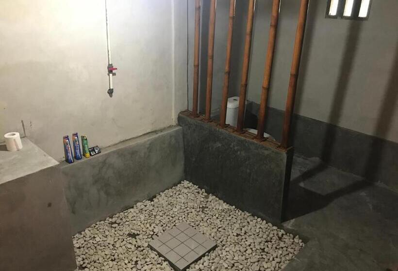 민박 Muni S Lombok Bungalow