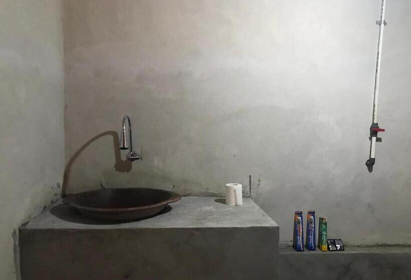 민박 Muni S Lombok Bungalow