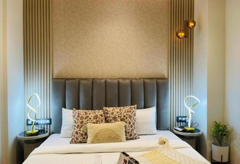 Bed and Breakfast Premium Suites In Malviya Nagar