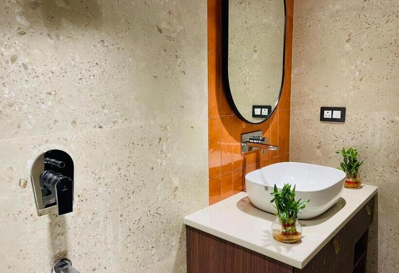 Bed and Breakfast Premium Suites In Malviya Nagar