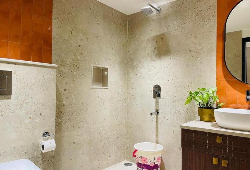 Bed and Breakfast Premium Suites In Malviya Nagar