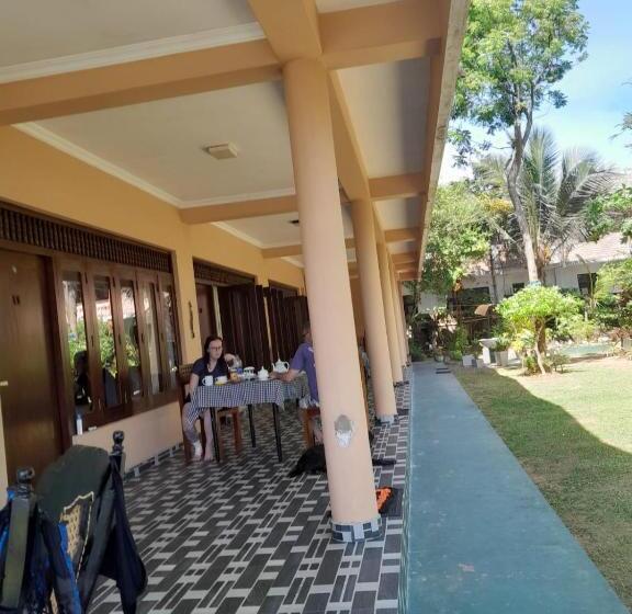 ベッドアンドブレックファースト Queen S Inn