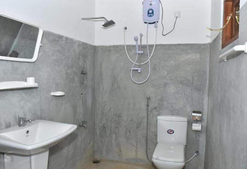 민박 Silent Cabana And Restaurant Marakolliya, Tangalle