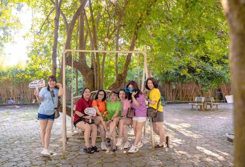 استراحتگاه Biển đông Complex