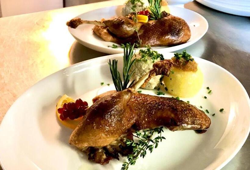 Brandstatthof Hotel Und Restaurant