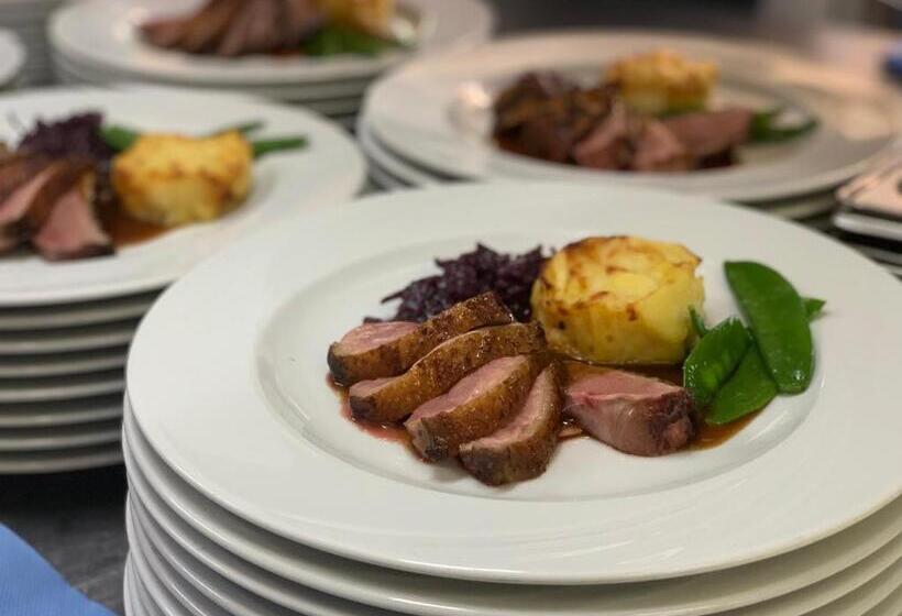 Brandstatthof   Hotel Und Restaurant