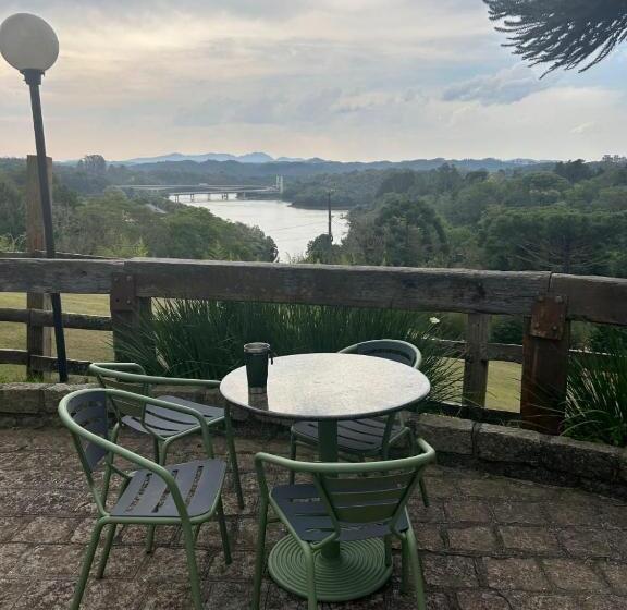 Capivari Ecoresort Residence