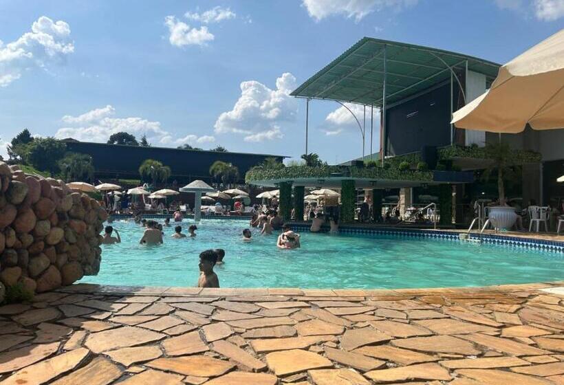 Capivari Ecoresort Residence