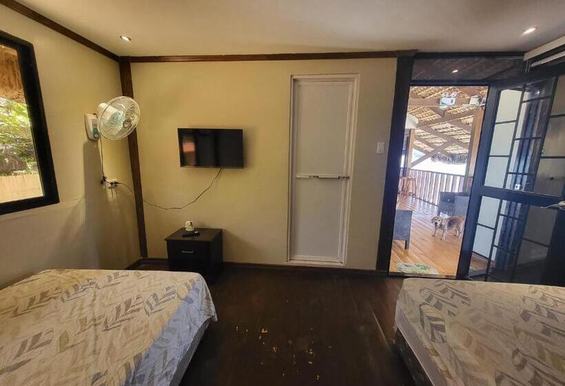 Casa Laca Beach Resort