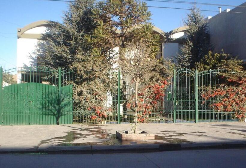 Complejo Turístico Hostal Madryn