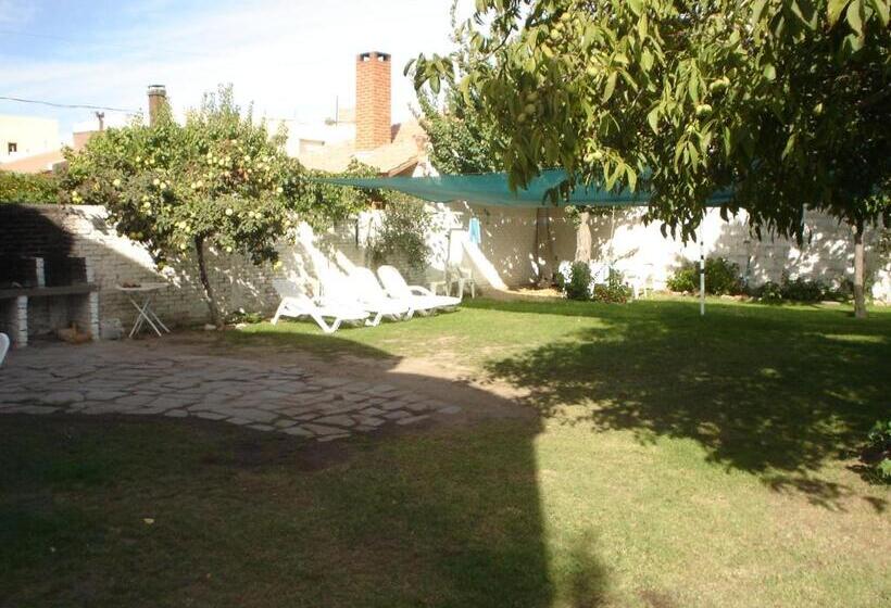 Complejo Turístico Hostal Madryn