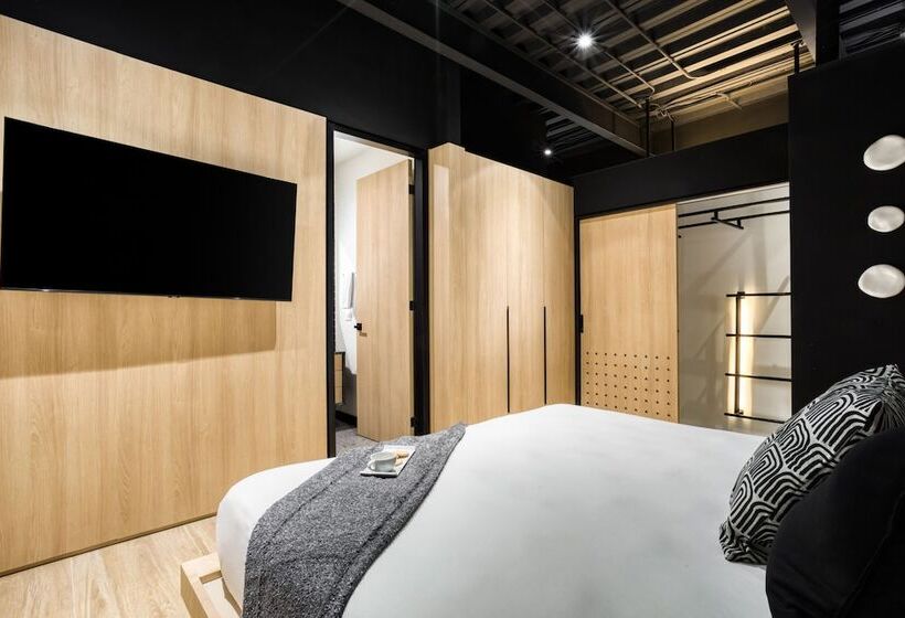 Downtown Designer Apartments By Uliv