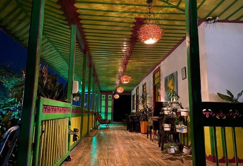 Dreams Hotel Restobar