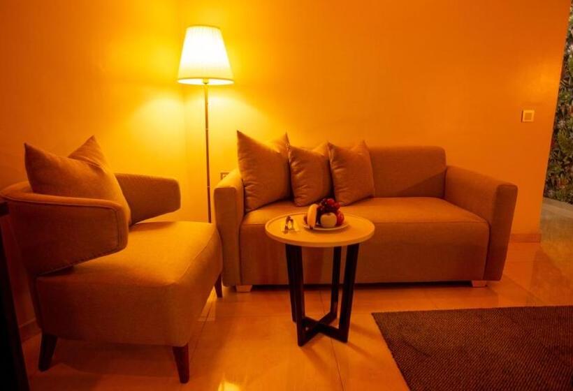 Fourteen Hotel Ain Sebaa