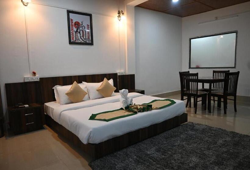Green Gold Resort