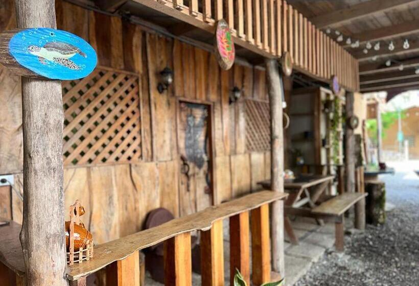 Hostel Rústico Marabi