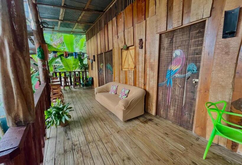 Hostel Rústico Marabi