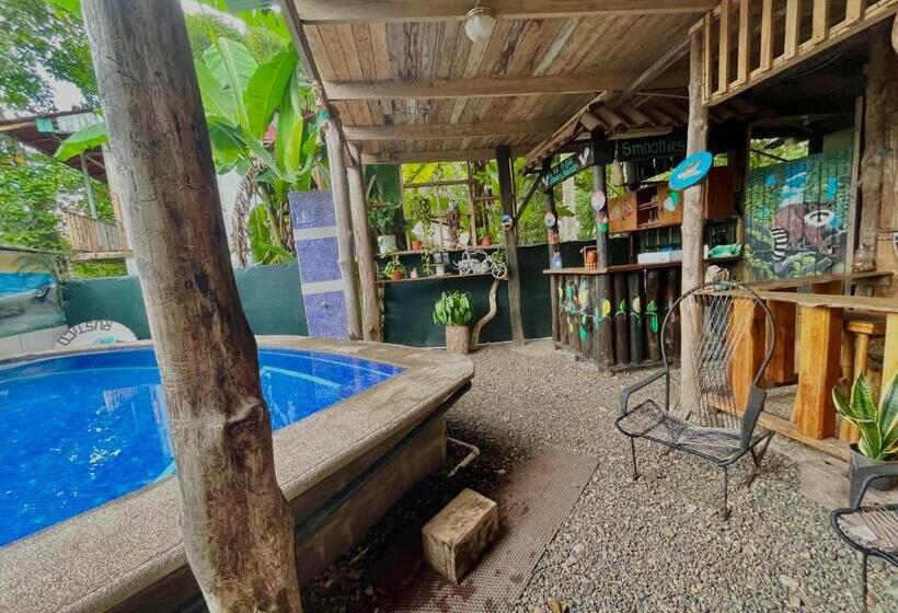 Hostel Rústico Marabi