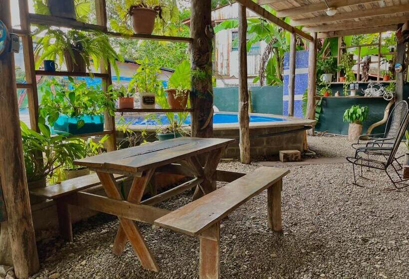 Hostel Rústico Marabi