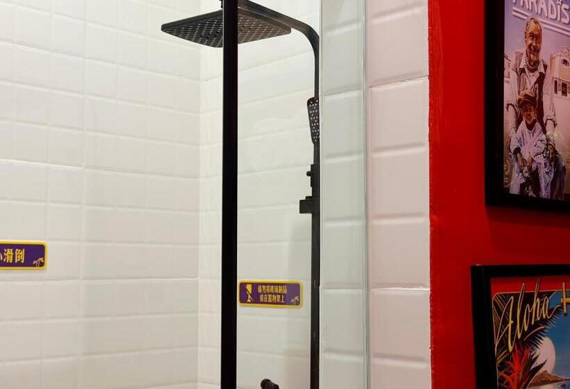 בית מלון כפרי 911 Surf Villa